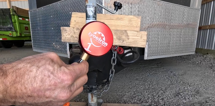 How to Install Your Trailer Lock in Seconds