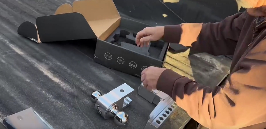 Why Choose an Adjustable Trailer Hitch